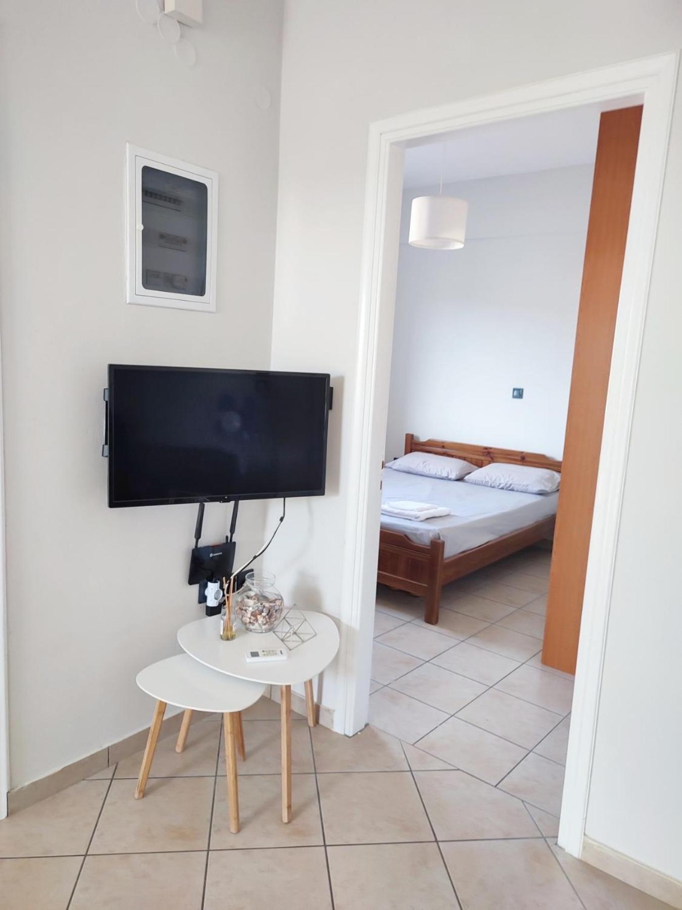 Peroulia Apartments Кисамос Екстериор снимка